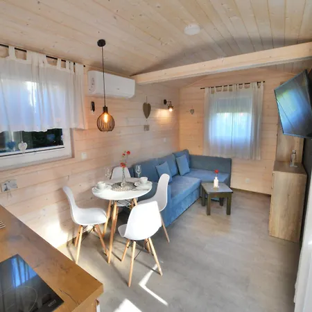 Comfortable With A Terrace, Ustronie בית נופש אוסטרוני מורסקי