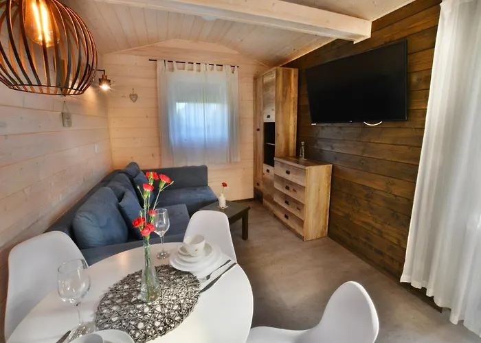 Σπίτι διακοπών Comfortable With A Terrace, Ustronie